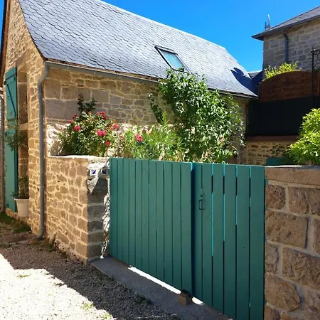 Les Inseparables Holiday home
